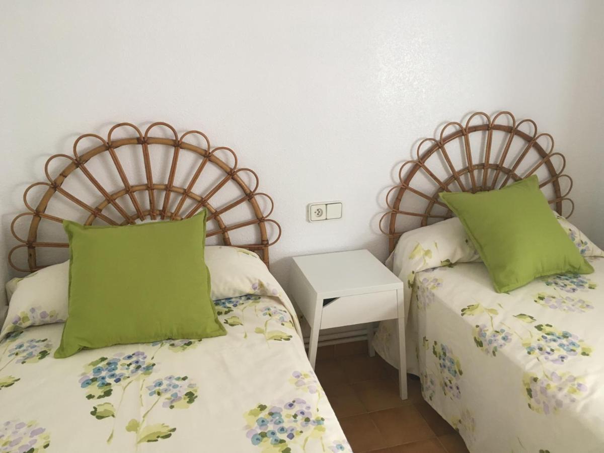 Oceanfront Urbanova Apartment Ел Алтет Екстериор снимка